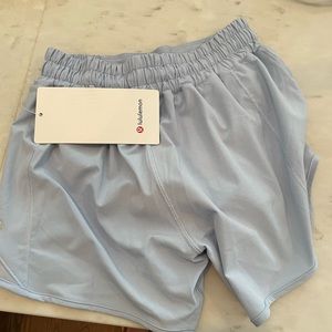 Lululemon NWT hotty hot short